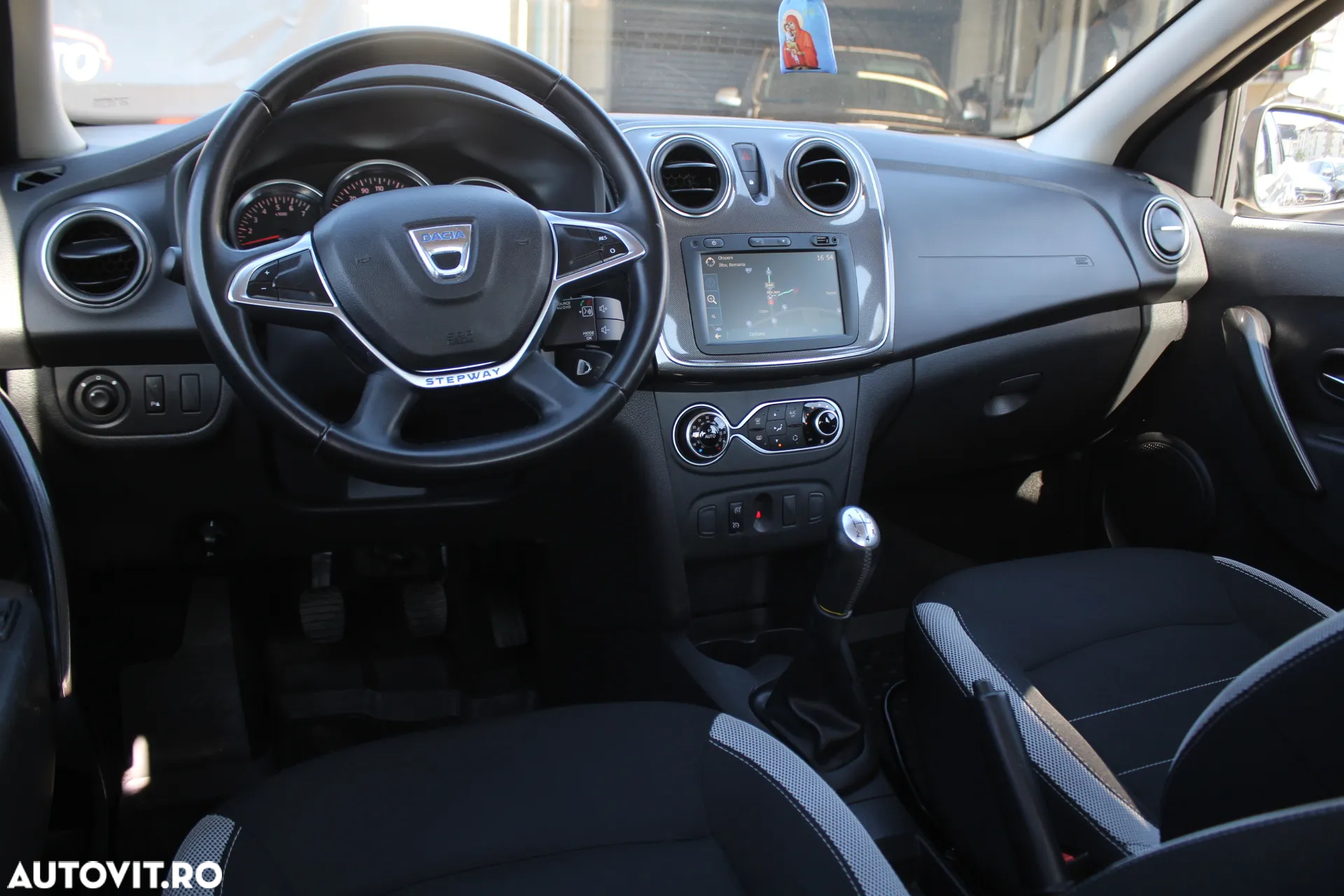 Dacia Logan Stepway 1.5 Blue dCi - 4