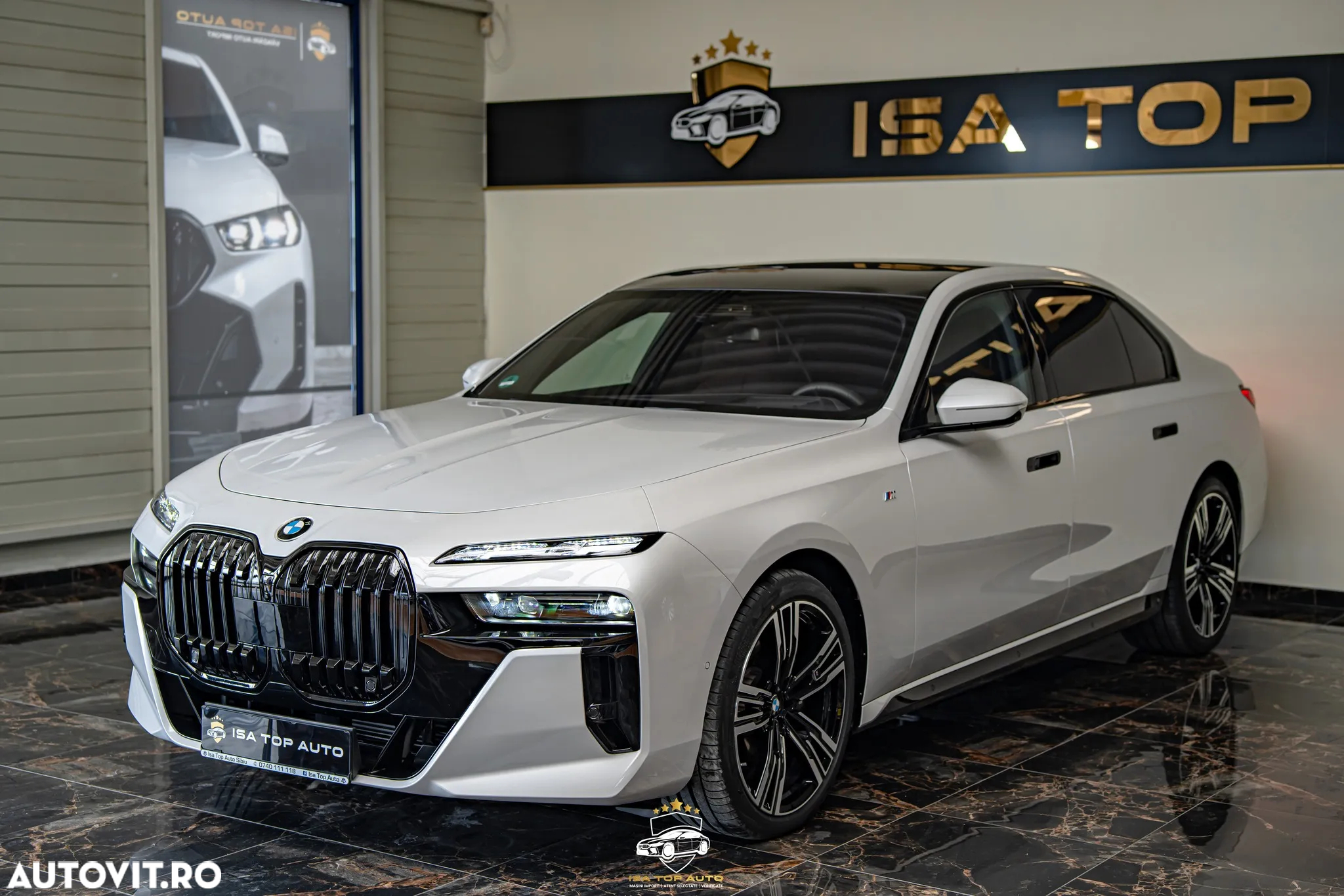 BMW Seria 7 740d xDrive MHEV - 12