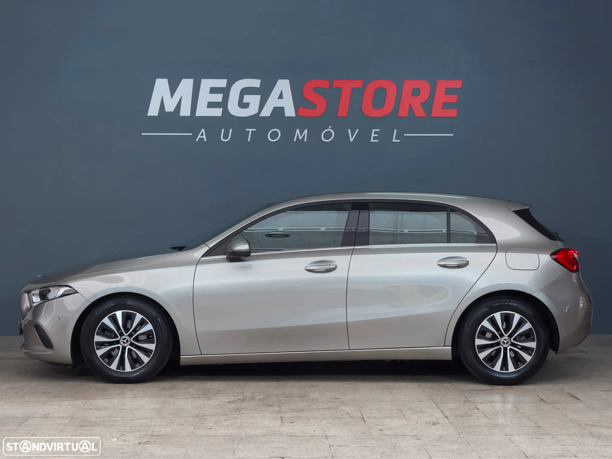 Mercedes-Benz A 160 d Business Solutions - 4