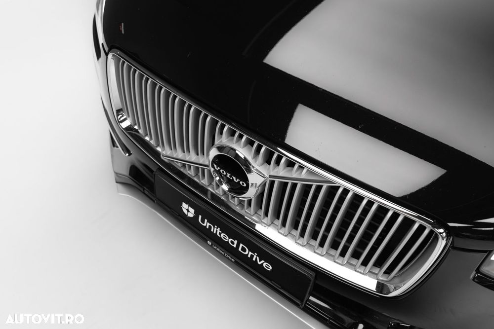Volvo XC 90 - 7
