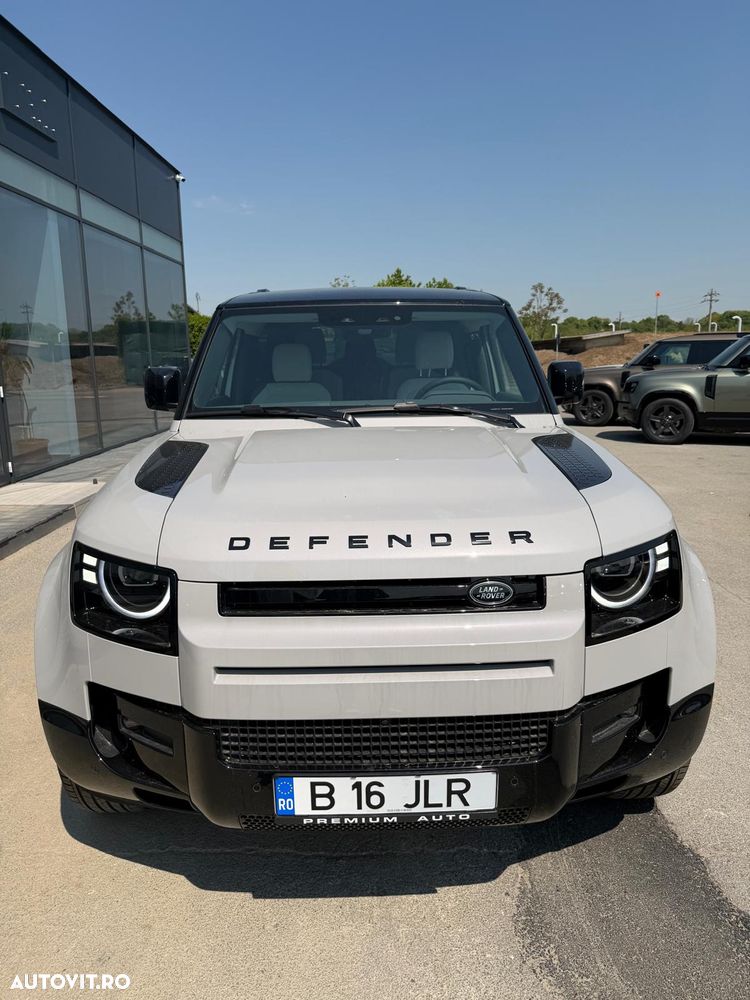 Land Rover Defender 90 3.0D 250 MHEV Hard Top X-Dynamic SE - 9