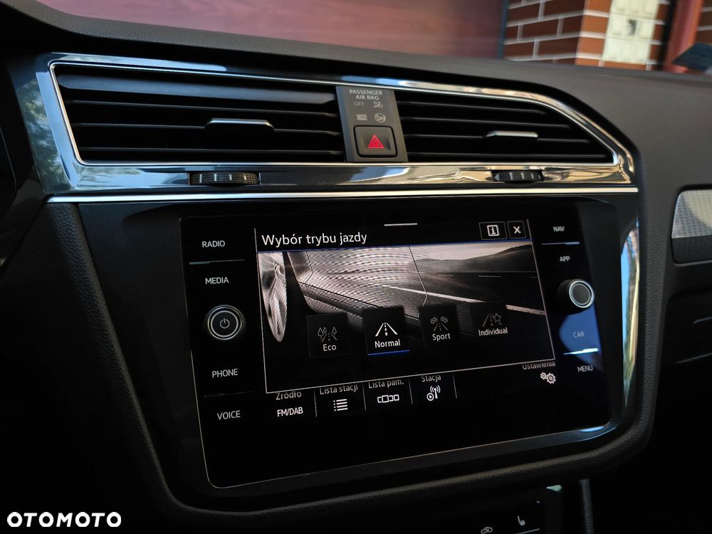 Volkswagen Tiguan 2.0 TDI SCR 4Mot Life DSG - 22