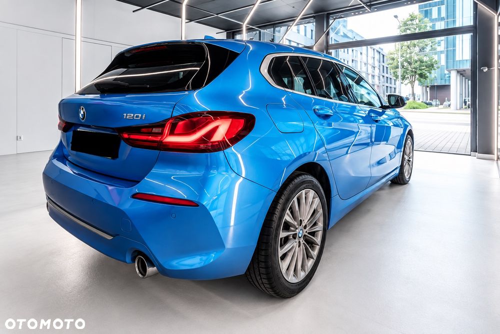 BMW Seria 1 120i Luxury Line - 4