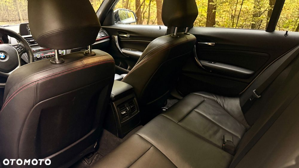 BMW Seria 1 120d Sport Line - 9