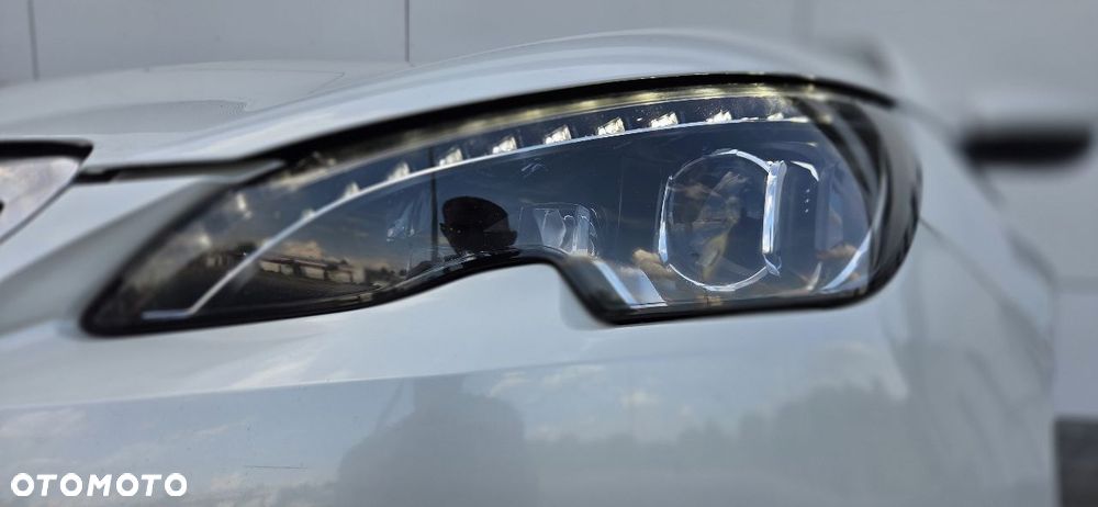 Peugeot 308 BlueHDi 150 EAT6 Stop & Start GT-Line Edition - 10
