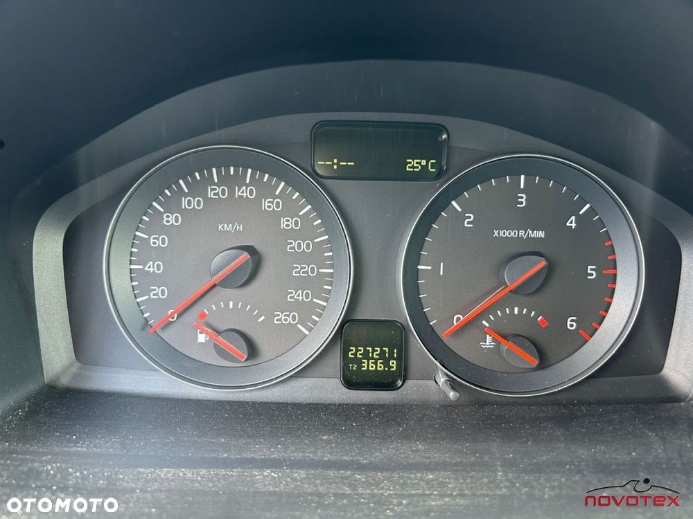 Volvo V50 - 8