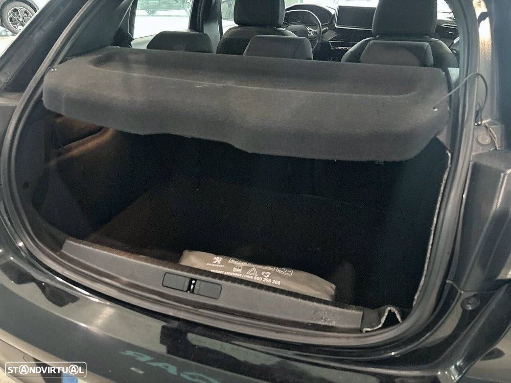 Peugeot 208 1.2 PureTech Active - 6