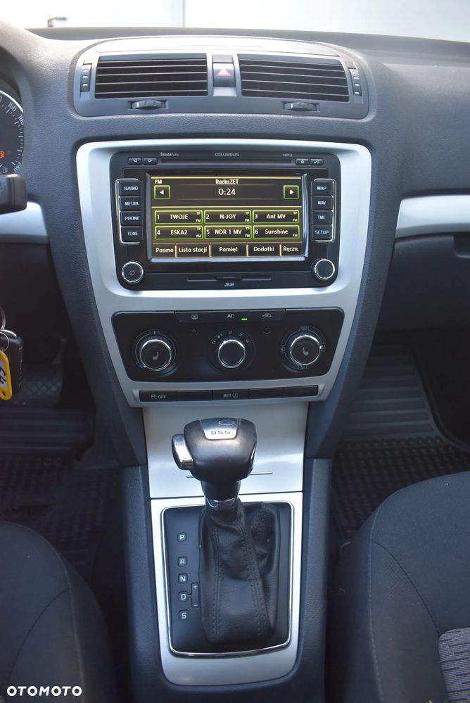Skoda Octavia 2.0 TDI DPF DSG Ambition - 8