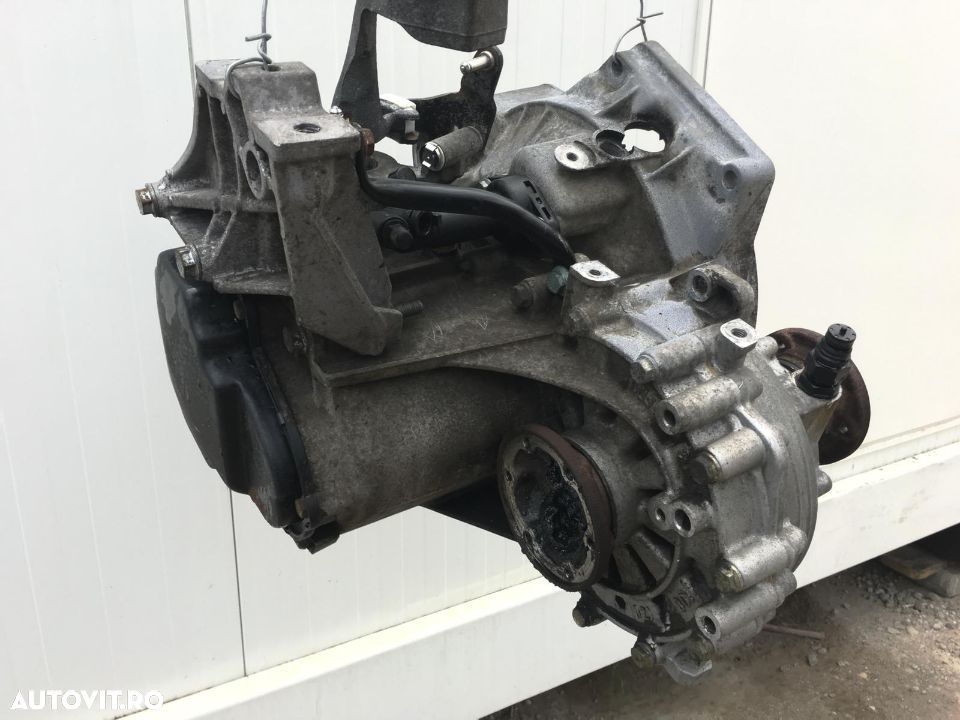 Cutie Viteze Manuala in 5 Trepte VW Golf 4 1.9TDI AXR AHF ALH ASV 1998 - 2005 Cod EUH - 8