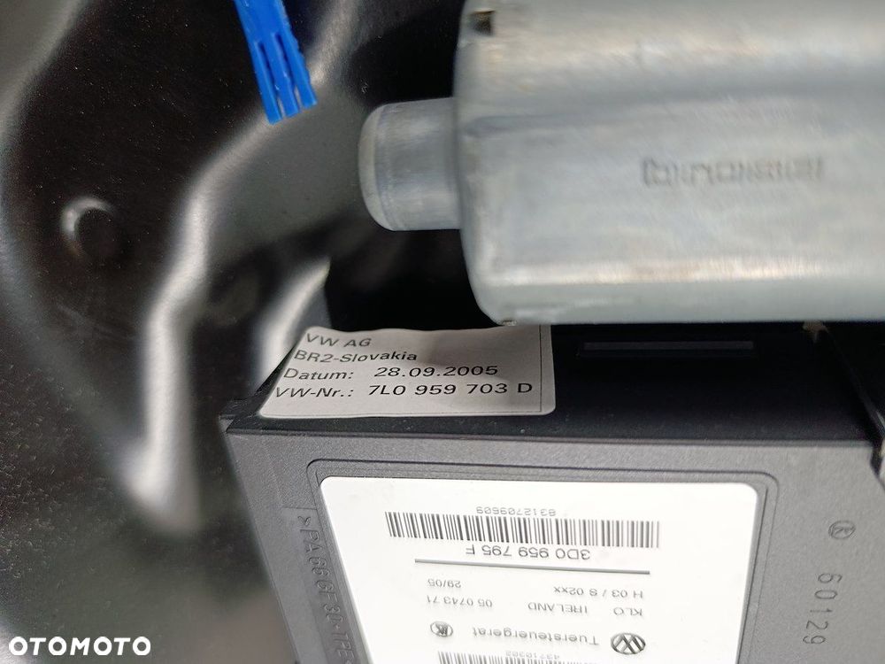 PODNOŚNIK SZYBY LEWY TYŁ VW TOUAREG I 3D0959795F 7L0959703D BROSE - 7