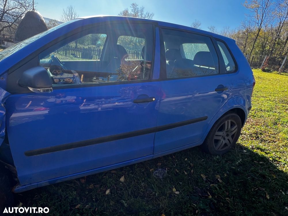 Volkswagen Polo - 3
