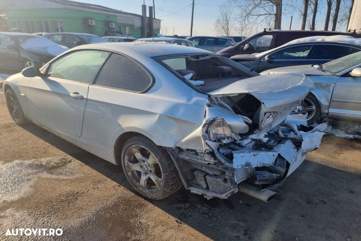 clapeta de acceleratie termoflot debitmetru aer BMW seria 3 e92 coupe motor 2.0 benzina 143cp N43B20A dezmembrez - 4