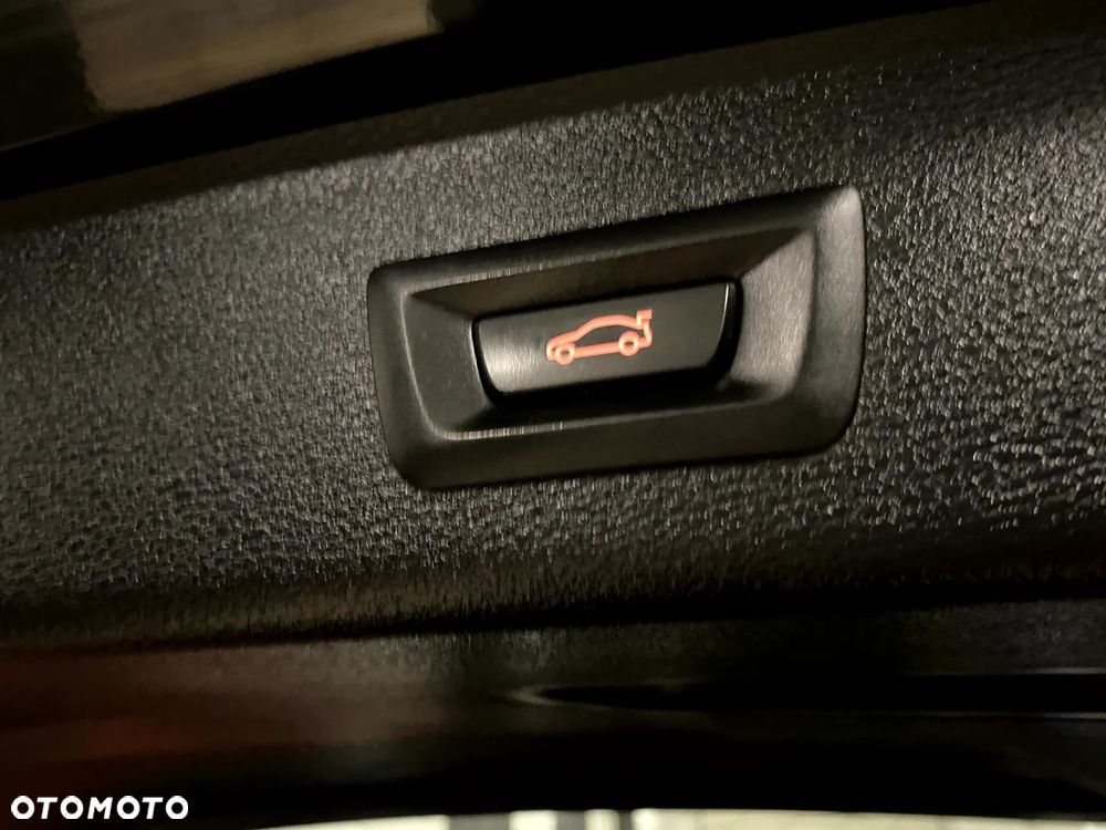 BMW X3 sDrive18d Advantage - 11