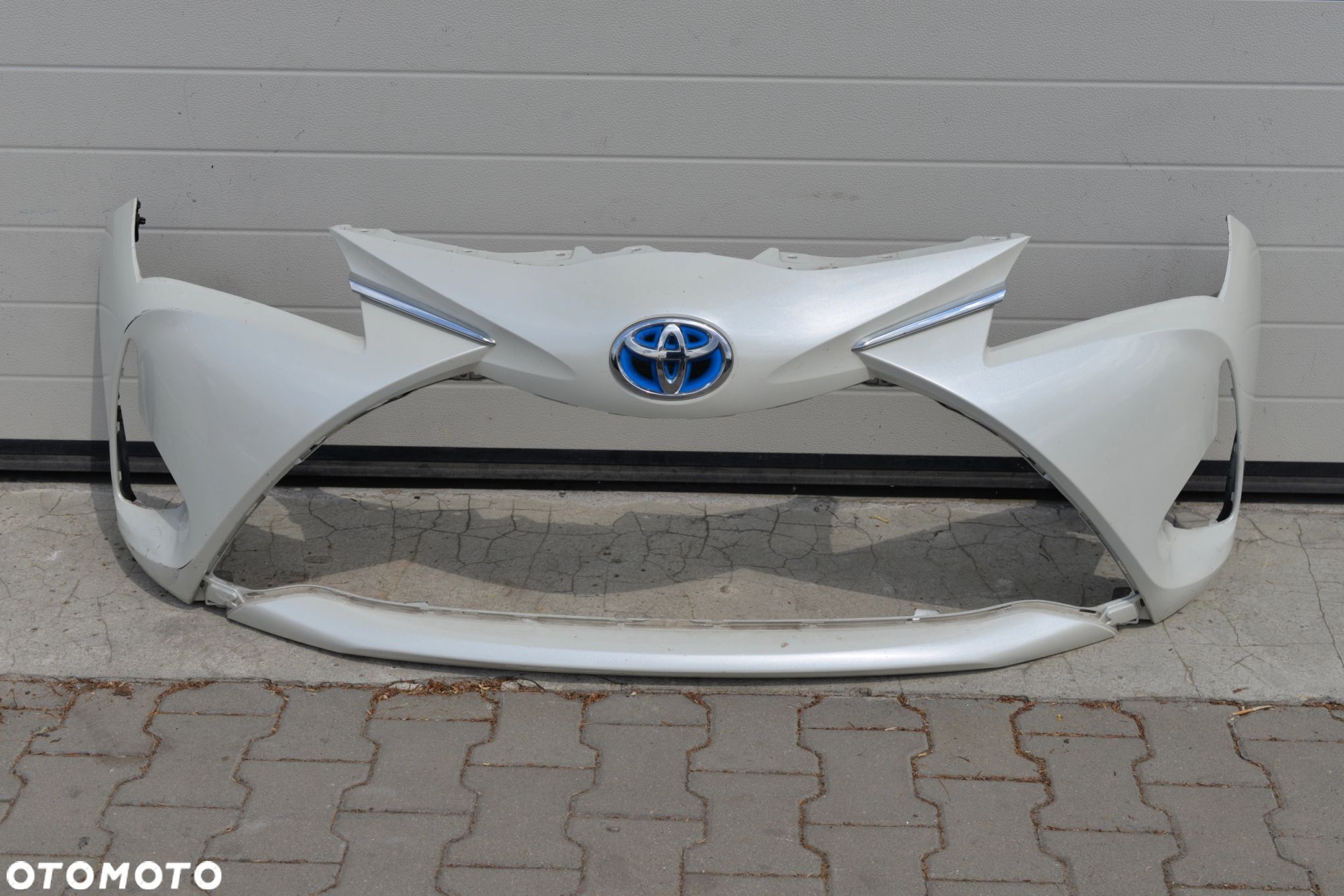 ZDERZAK PRZEDNI PRZÓD TOYOTA YARIS 3 III DRUGI LIFT 2017-2020 52119-0DA40 - 1