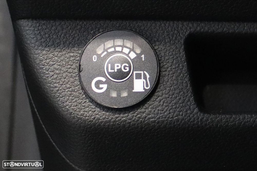 Renault Clio 1.0 TCe Techno Bi-Fuel - 21