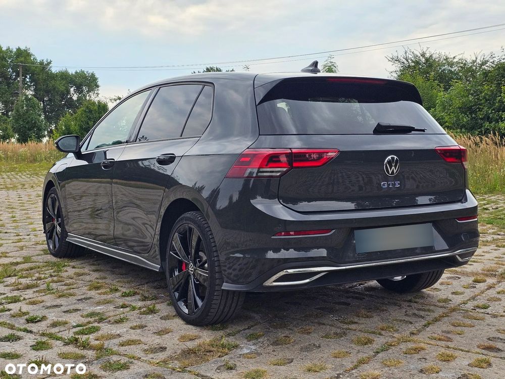 Volkswagen Golf - 4