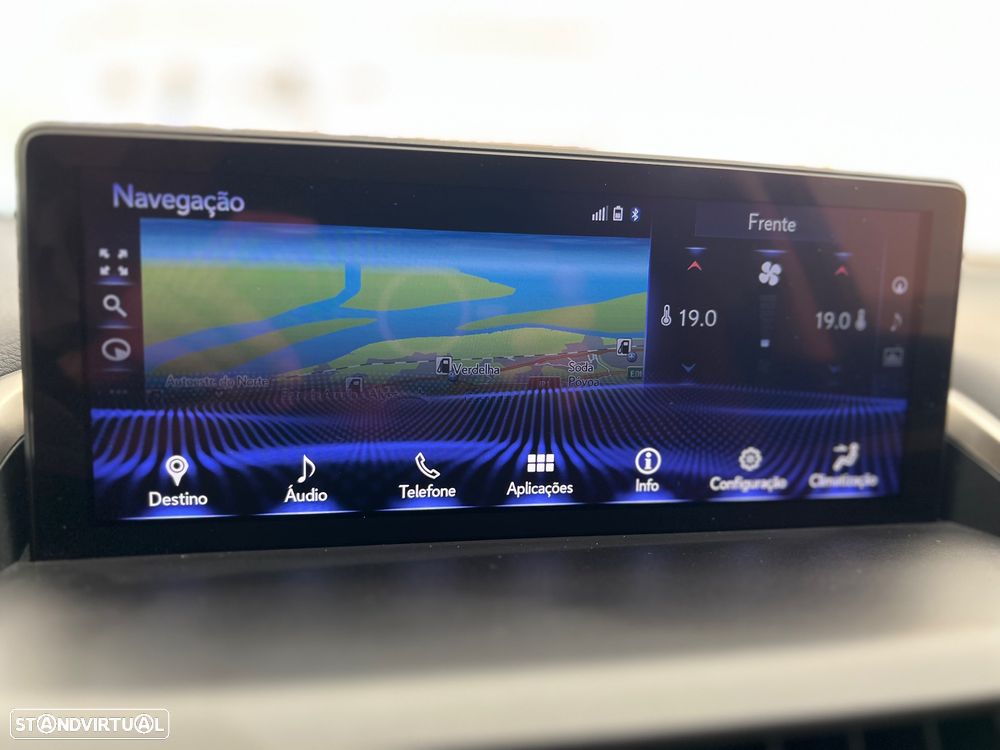 Lexus NX 300h Business - 20