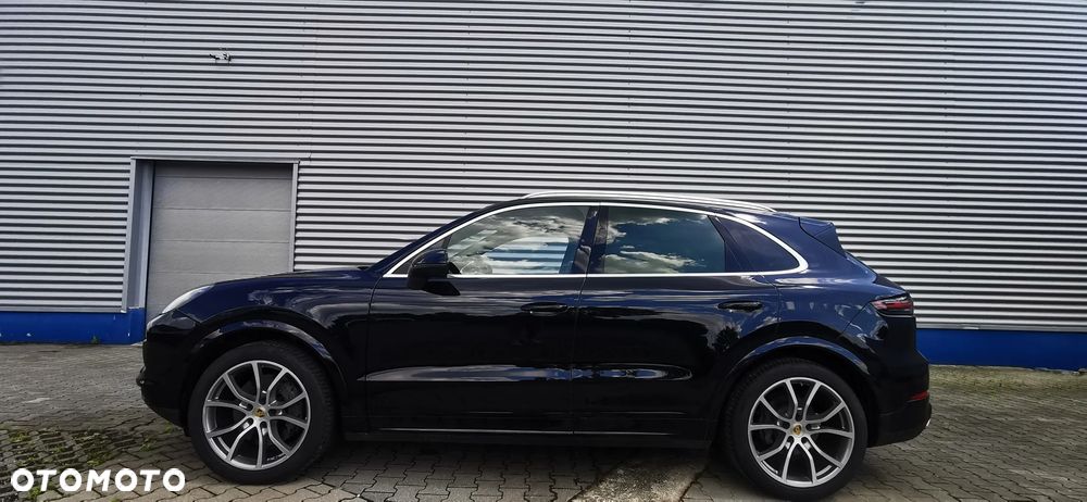Porsche Cayenne S - 23