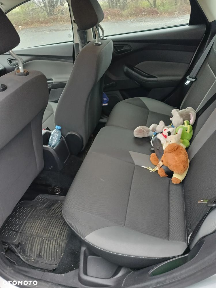 Ford Focus 1.6 TDCi Ambiente - 5