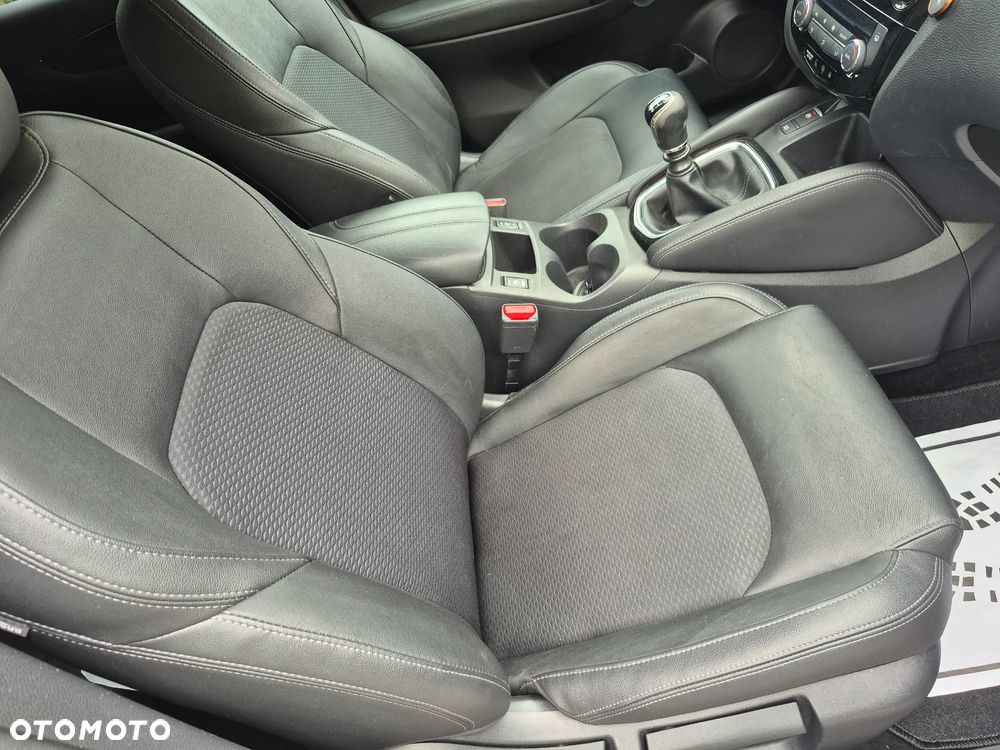 Nissan Qashqai 1.3 DIG-T ZAMA - 13
