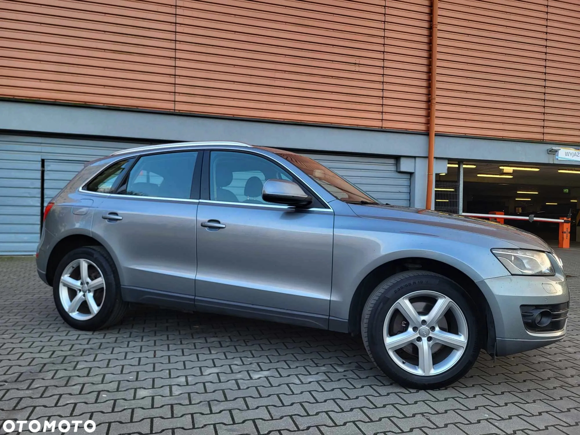 Audi Q5 3.0 TDI Quattro S tronic - 14