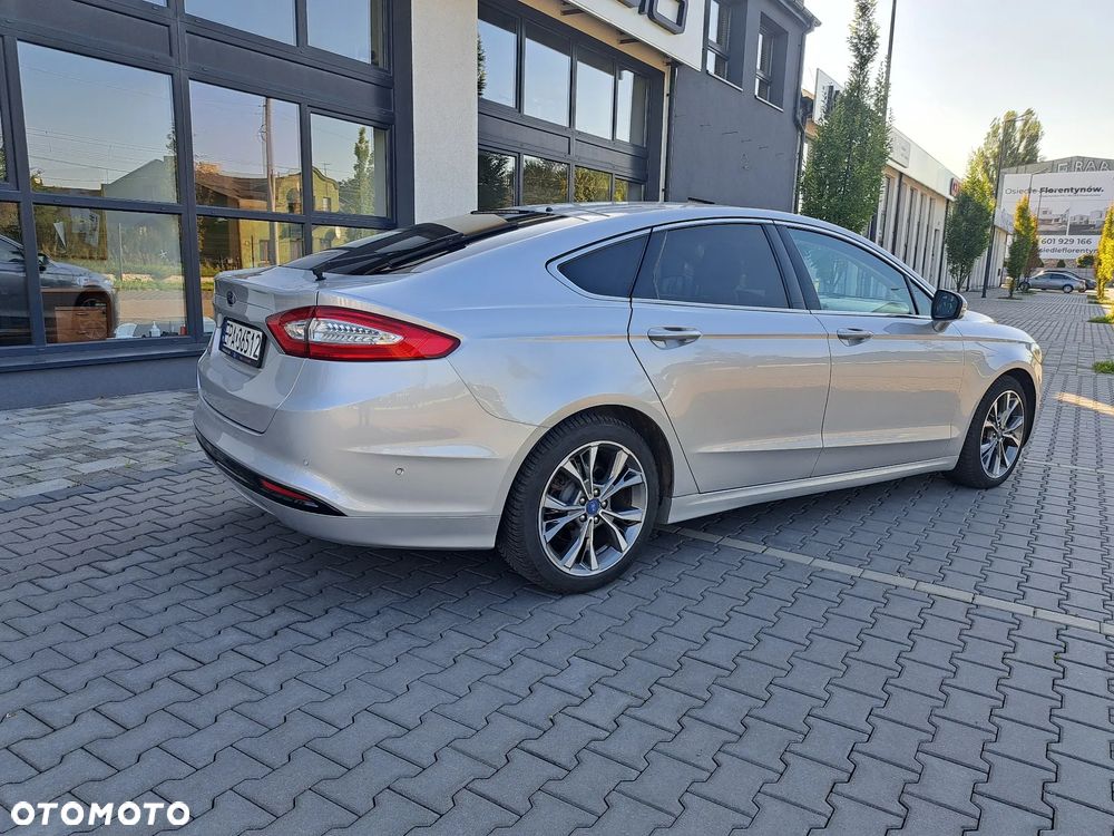 2018 Ford Mondeo 2.0 TDCi Titanium, photograph 2