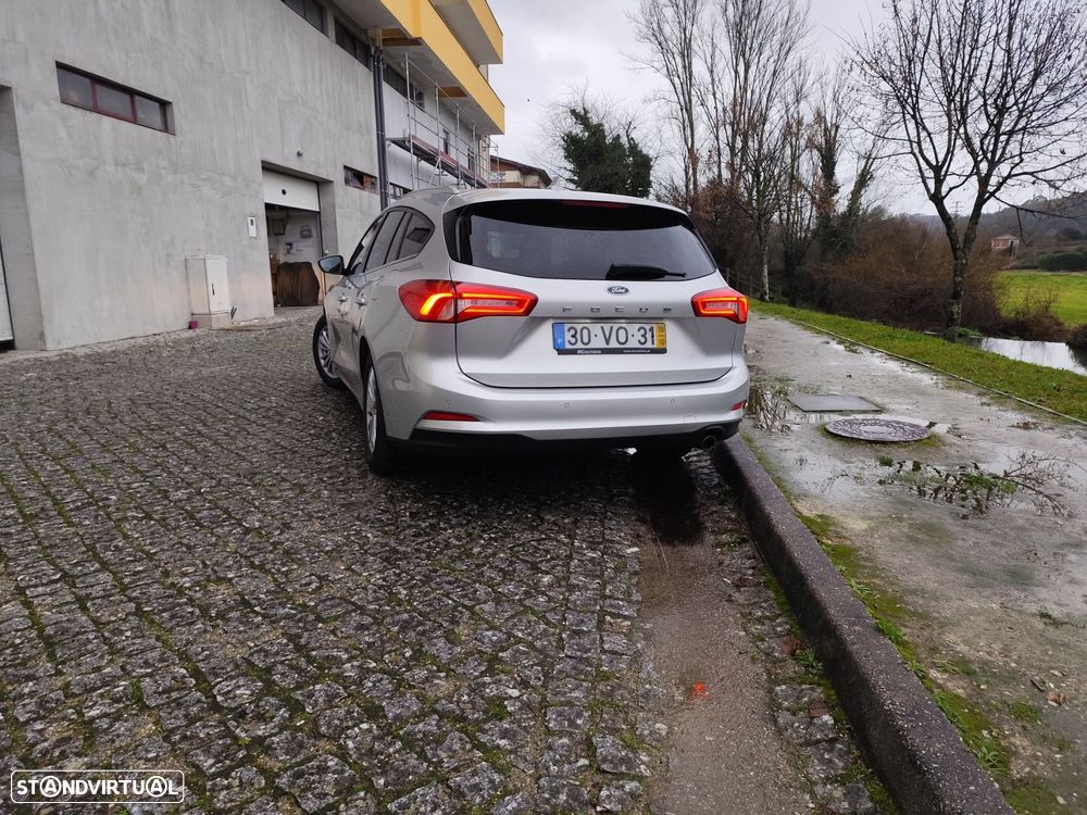 Ford Focus SW 1.5 TDCi EcoBlue Titanium - 8