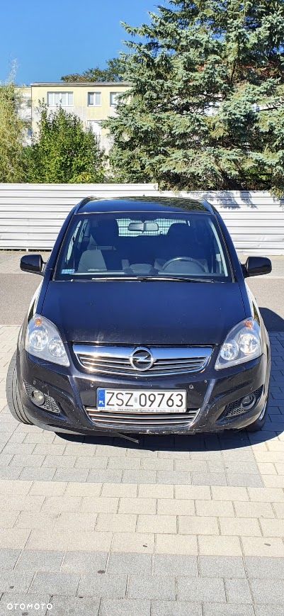 Opel Zafira 1.8 Family - 1