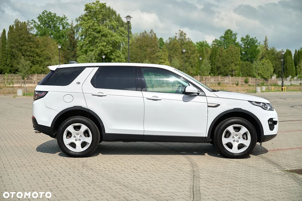 Land Rover Discovery Sport 2.0 eD4 HSE Luxury - 19