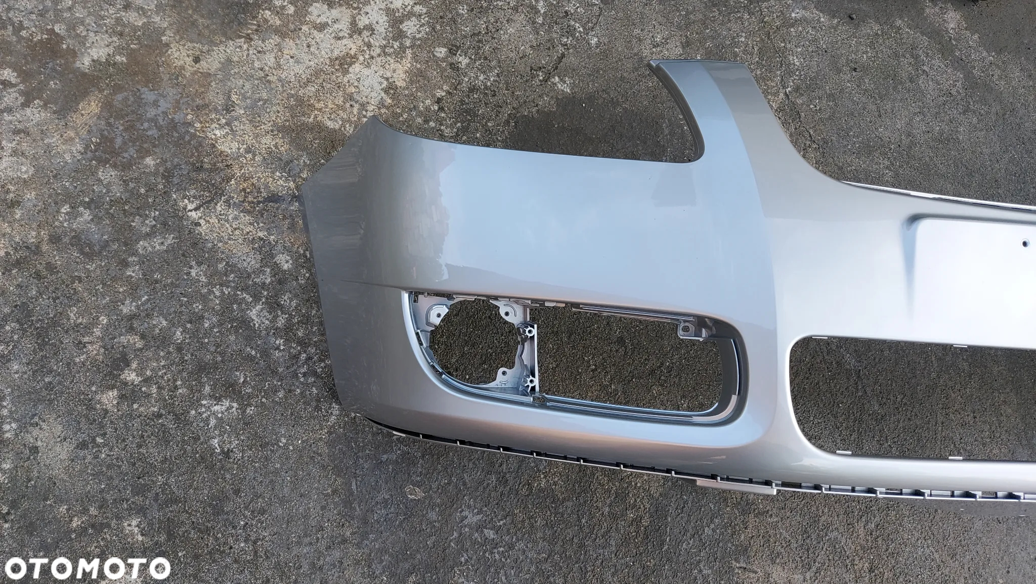 FABIA 2 II 06-10 rok ZDERZAK PRZEDNI LA7W - 3