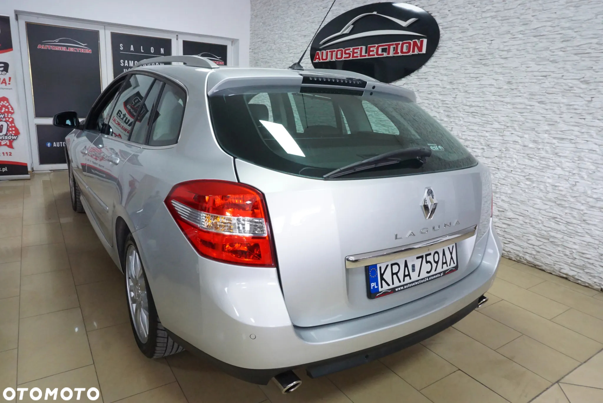 Renault Laguna 2.0 16V Turbo Initiale - 11