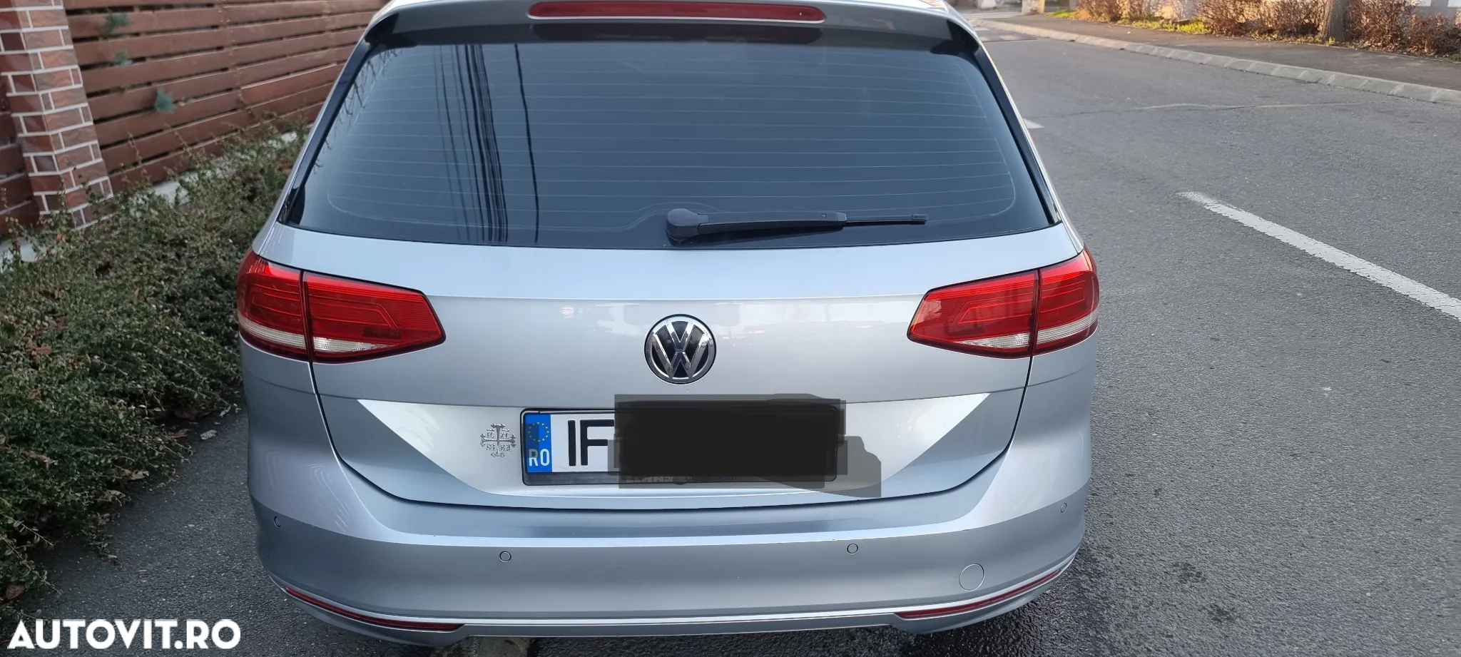 Volkswagen Passat Variant 2.0 TDI DSG (BlueMotion Technology) Comfortline - 9