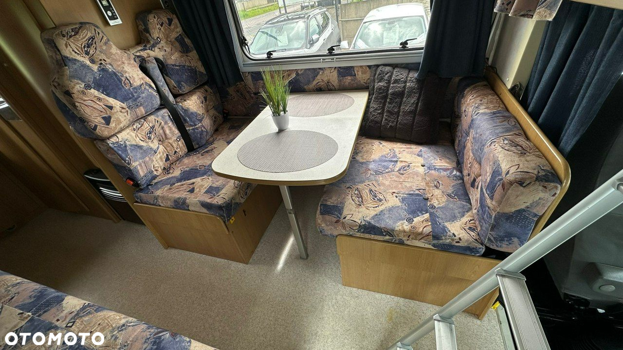 Ford Transit - 11