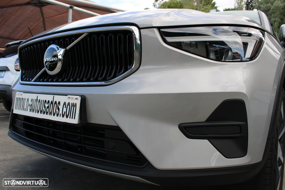 Volvo XC 40 1.5 T2 Plus Dark Auto - 3