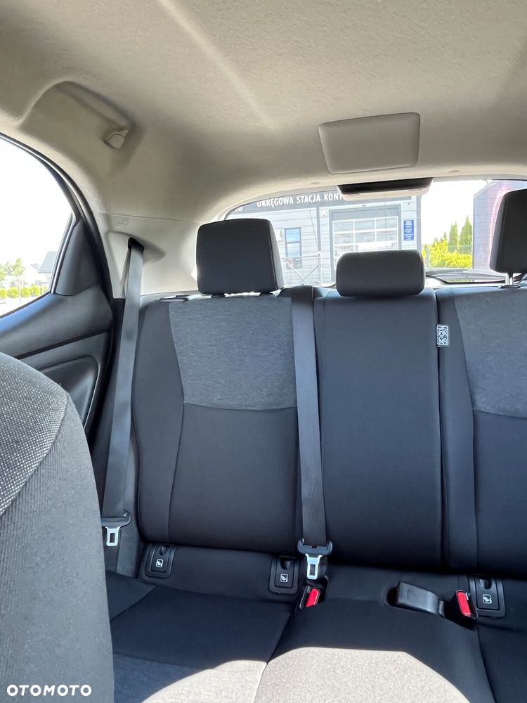 Toyota Yaris Hybrid 1.5 Comfort - 12