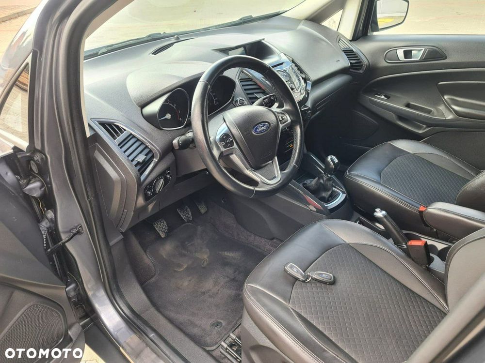 Ford EcoSport - 16