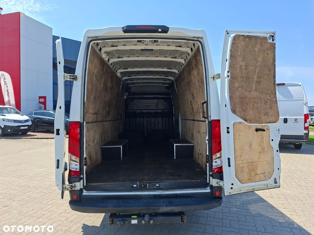 Iveco 35C18 Bliźniaki Maxi L4H2 Krajowy Ledy 50C18 Furgon Blaszak Silnik 3L 180KM - 11
