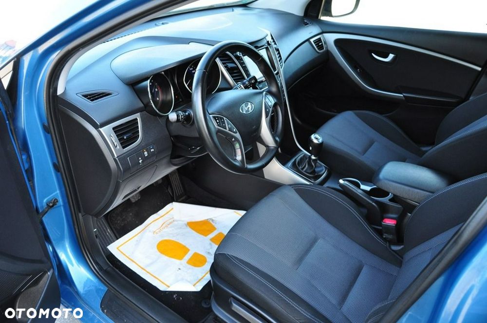 Hyundai i30 - 29