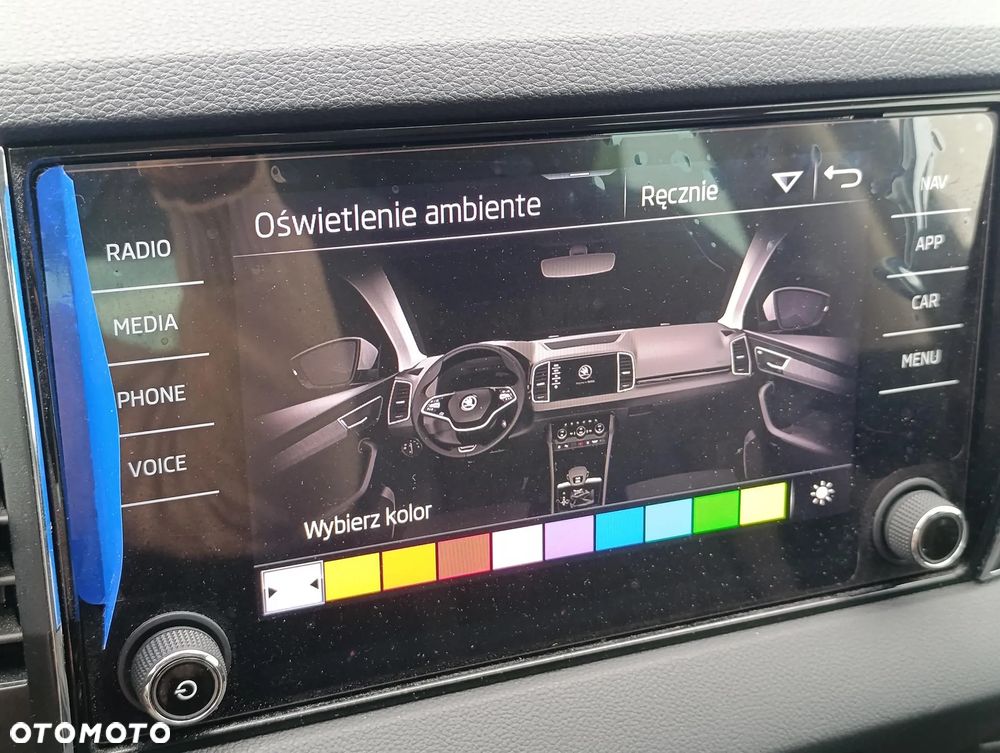 Skoda Karoq 1.5 TSI ACT GPF 4x2 Style - 33