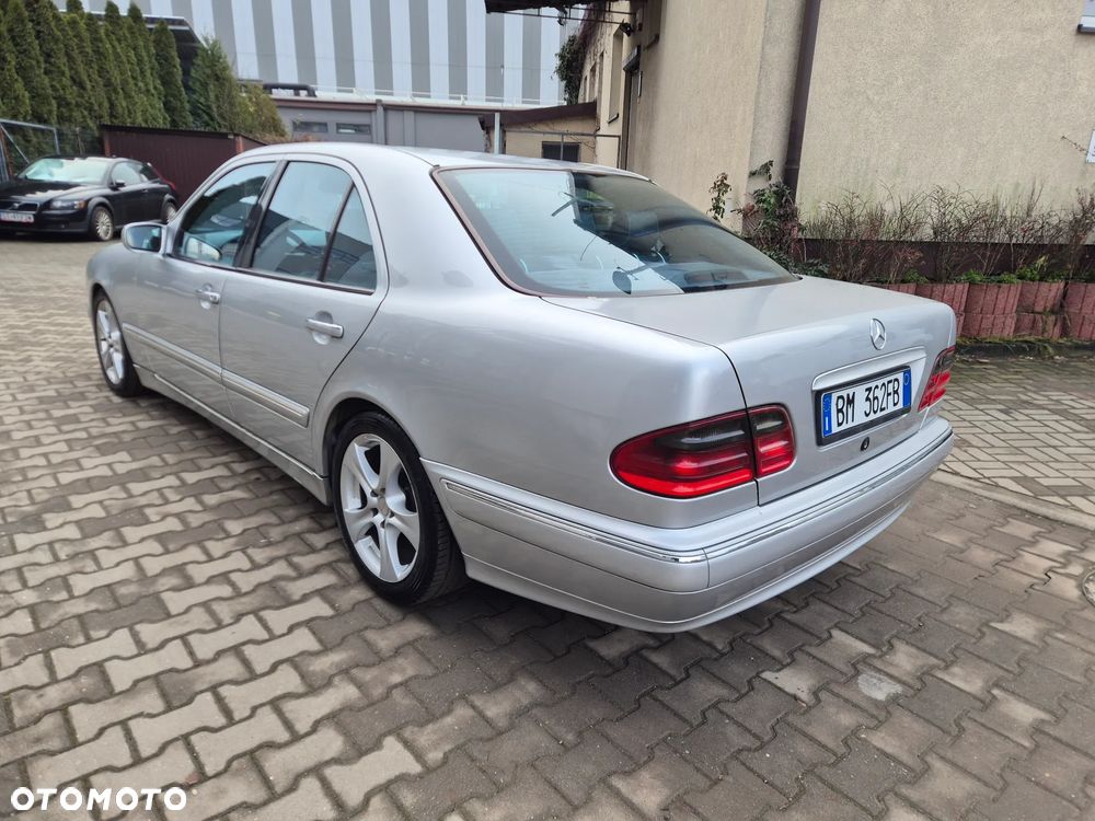 Mercedes-Benz Klasa E 220 CDI Avantgarde - 7