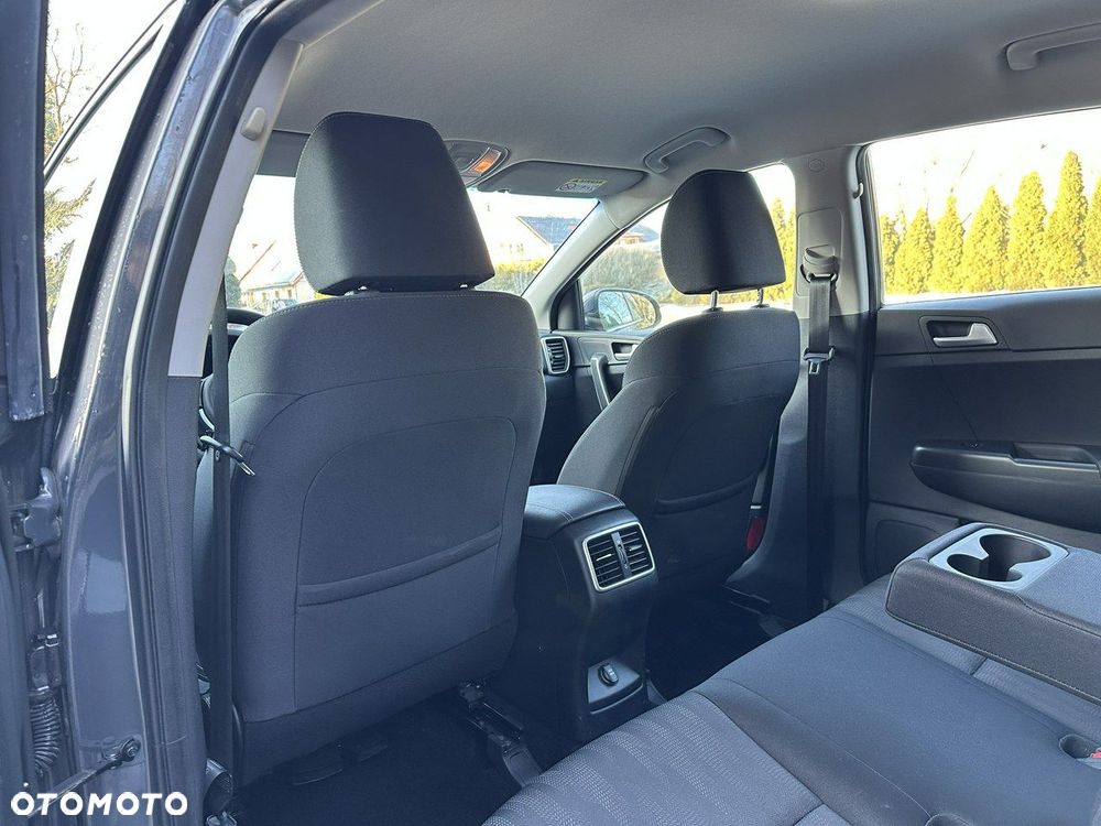 Kia Sportage - 16