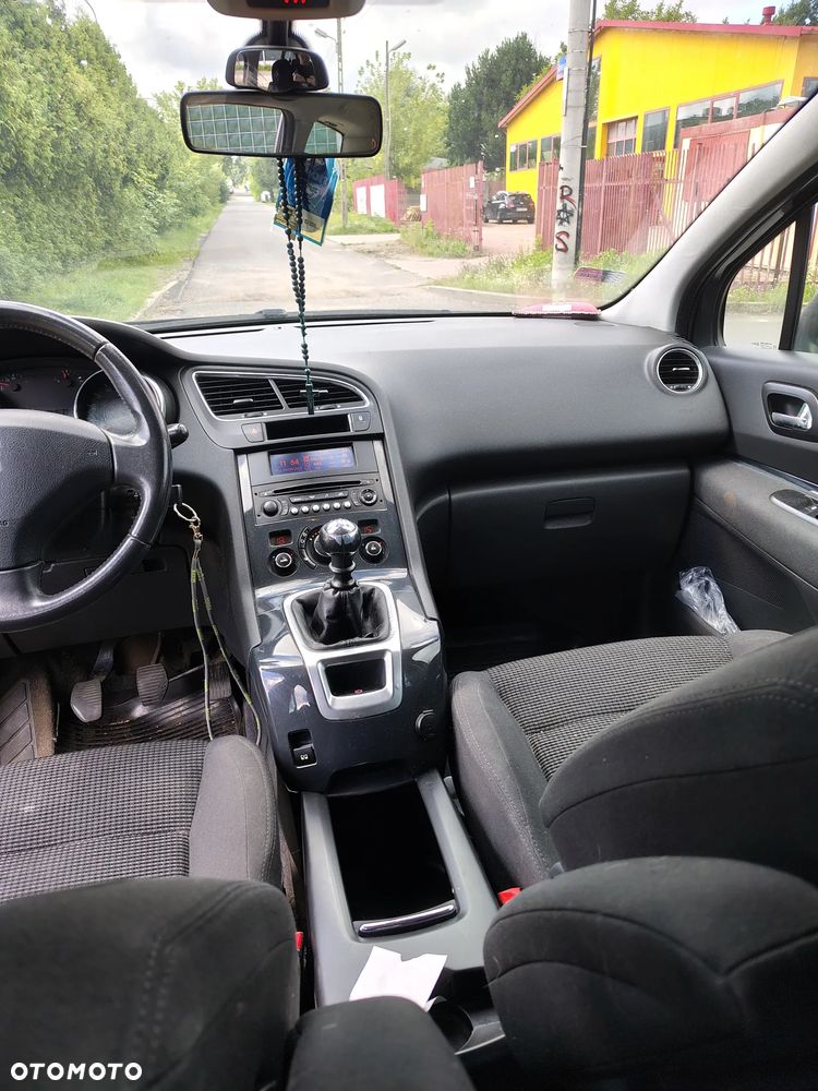 Peugeot 5008 1.6 HDi Premium - 10