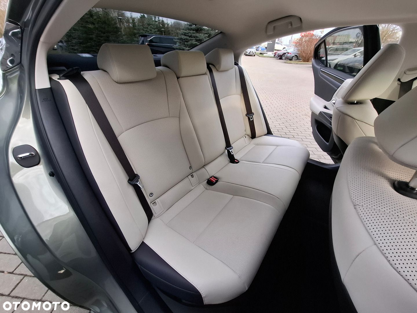 Lexus ES - 18