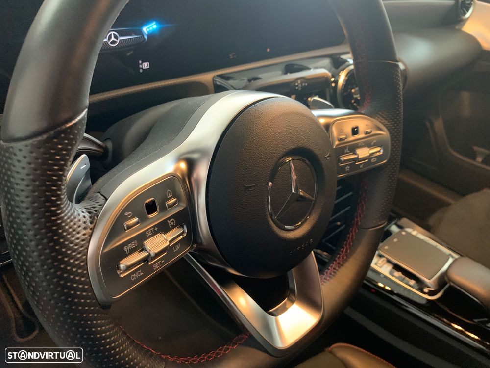 Mercedes-Benz A 180 d 7G-DCT AMG Line - 23