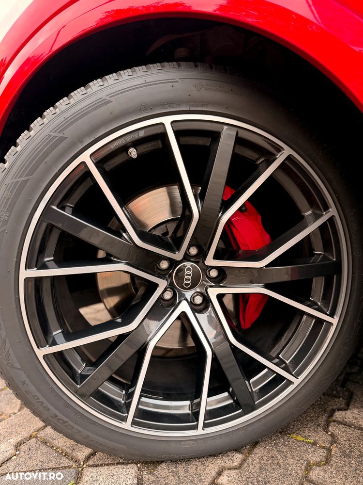 Audi Q8 - 15