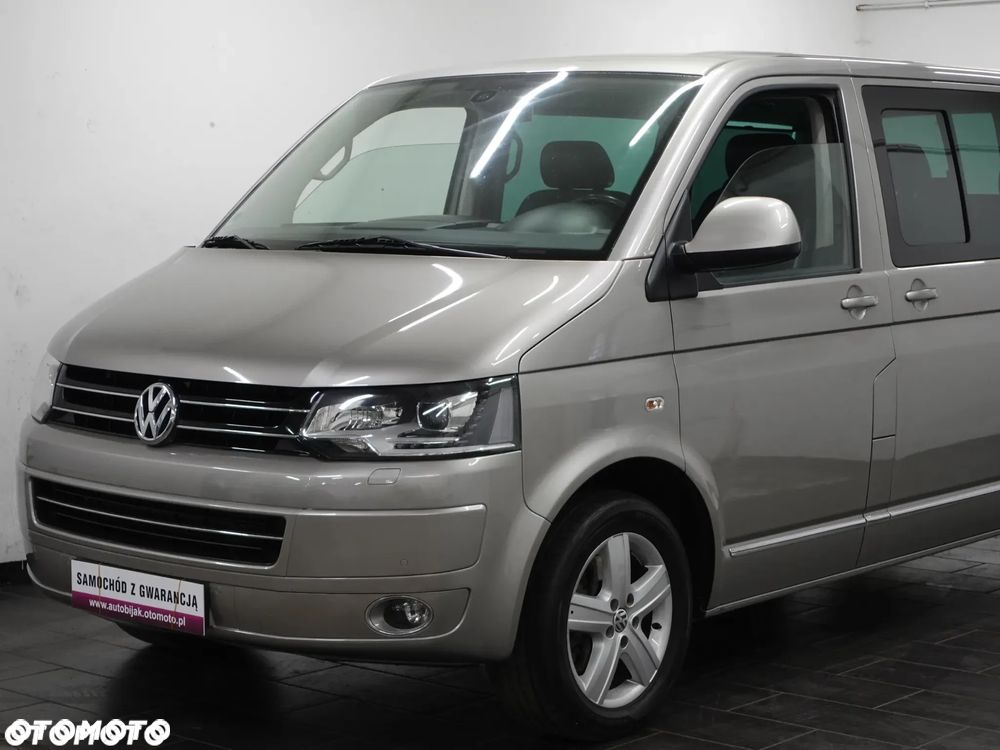 Volkswagen Multivan - 14