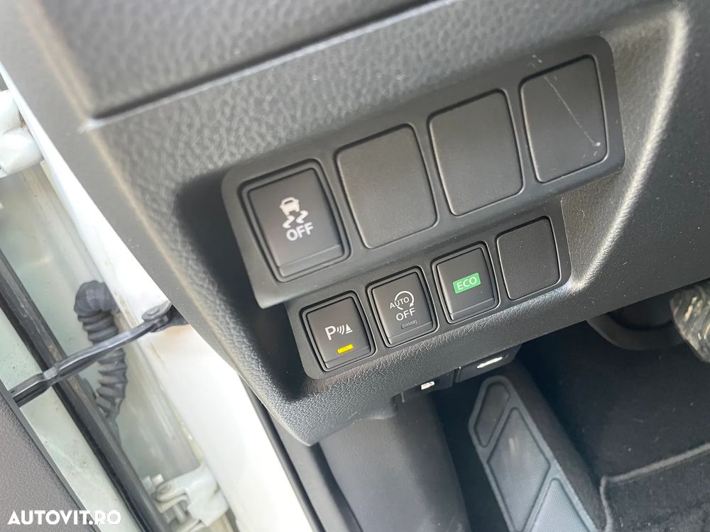 Nissan Qashqai 1.6 DCI Xtronic TEKNA+ - 18