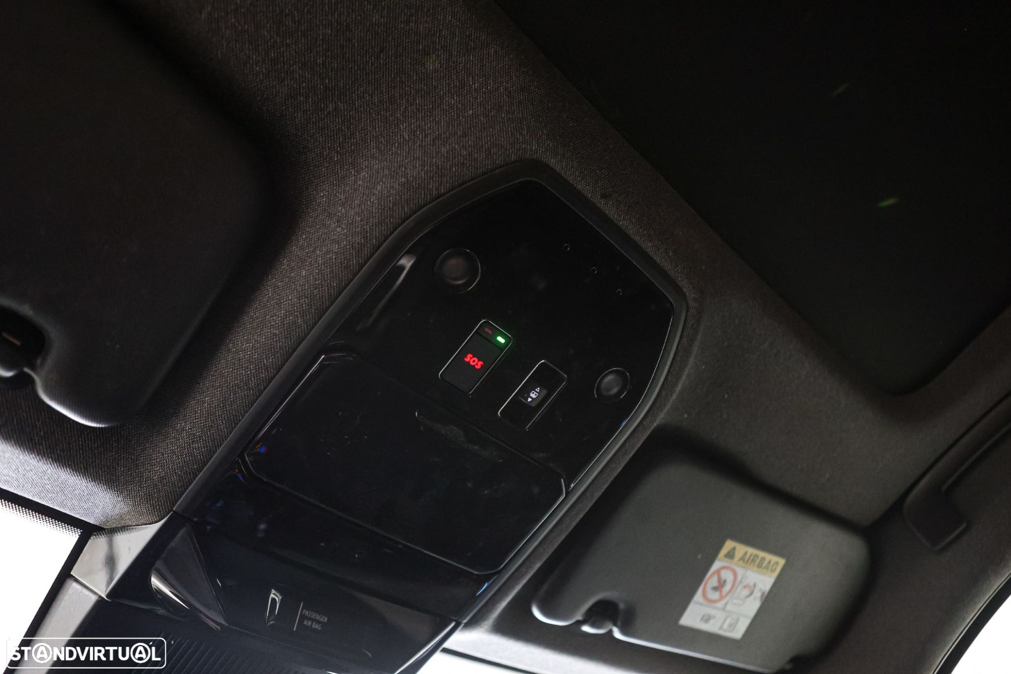 Renault Austral 1.2 E-Tech Iconic - 35