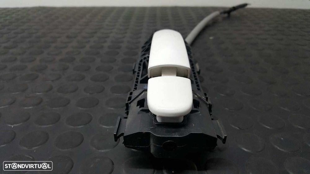 PUXADOR EXTERIOR FRENTE DIREITO SKODA YETI EXPERIENCE 4X4 - 3