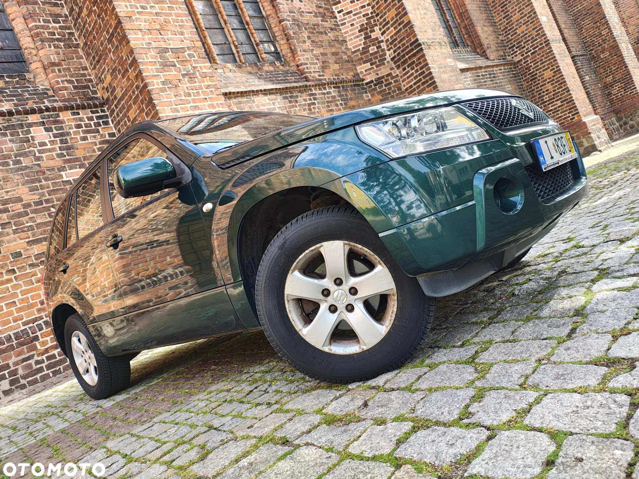 Suzuki Grand Vitara - 25